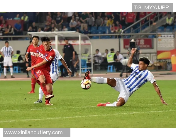 斯威与富力精彩对决录像回放全程回顾与精彩瞬间分析